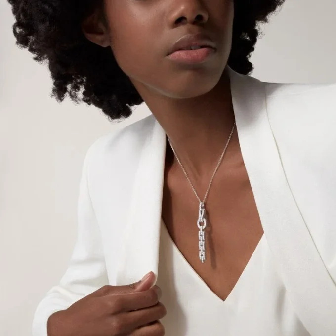 Agrafe Necklace – White Gold, Diamonds – Cartier Agrafe Necklace – White Gold, Diamonds – Cartier