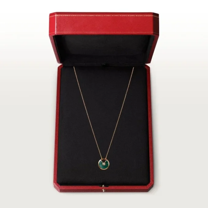 Amulette De Cartier Necklace, Small Model – Pink Gold, Malachite, Diamond – Cartier Amulette De Cartier Necklace, Small Model – Pink Gold, Malachite, Diamond – Cartier