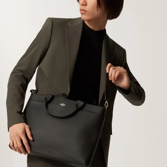 Briefcase, Losange