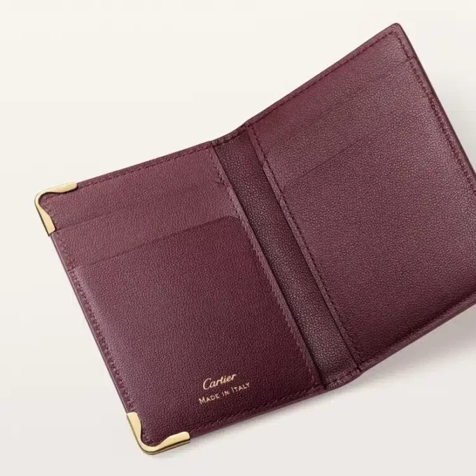 Card Holder, Must