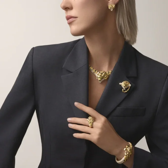Faune Et Flore De Cartier Earrings, Yellow, Orange and Brown Diamonds, Paved