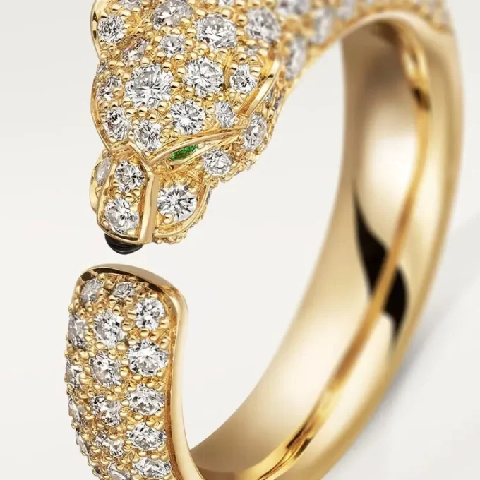 Panthere De Cartier Ring – Yellow Gold, Emeralds, Onyx, Diamonds – Cartier