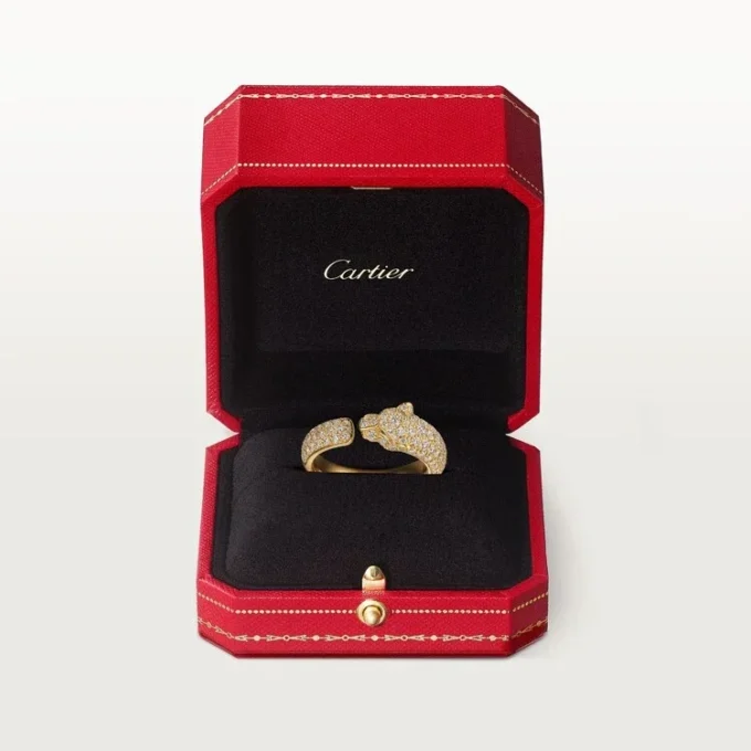 Panthere De Cartier Ring – Yellow Gold, Emeralds, Onyx, Diamonds – Cartier