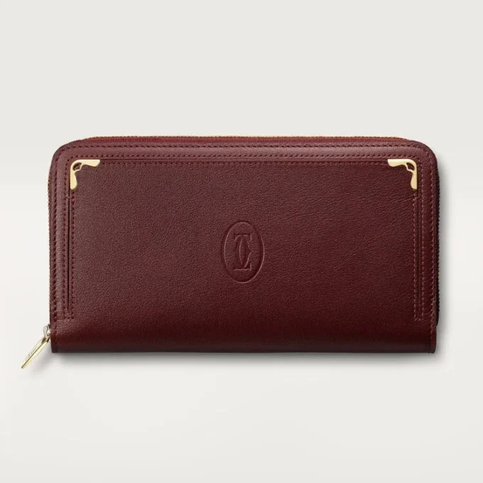 Zipped International Wallet, Must De Cartier – Burgundy Calfskin, Golden Finish – Cartier